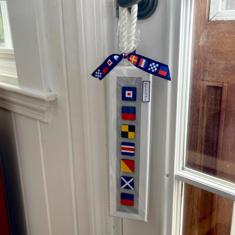 Doorknob Hangers - 7 to 9 Letters